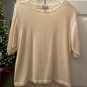 VTG Koret short sleeve acrylic cream top L